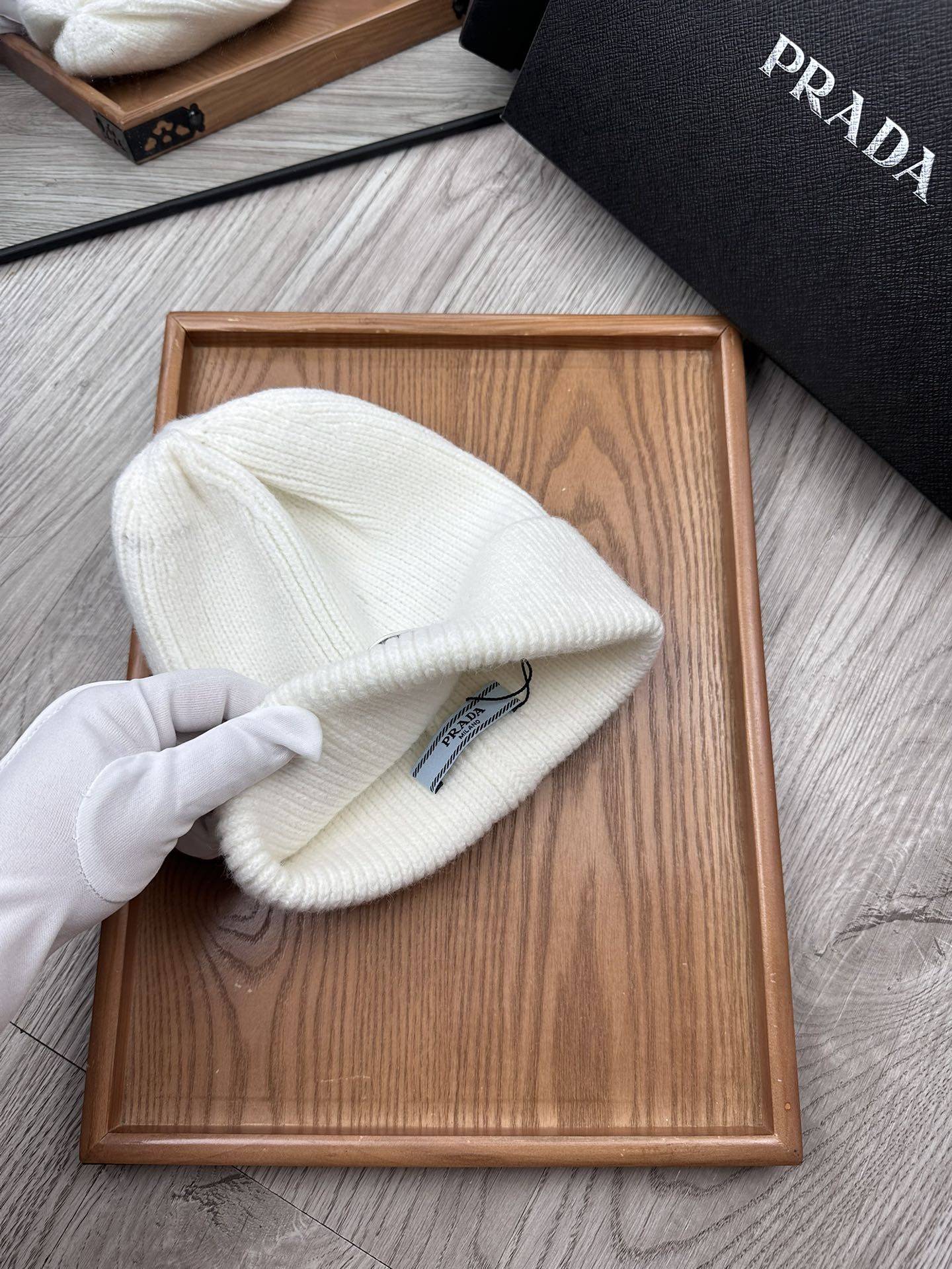 BEANIE HAT IN WHITE WOOL 332394