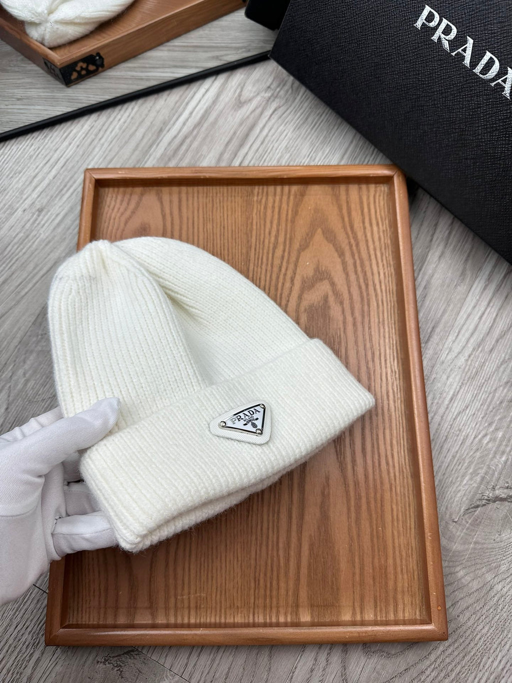BEANIE HAT IN WHITE WOOL 332394