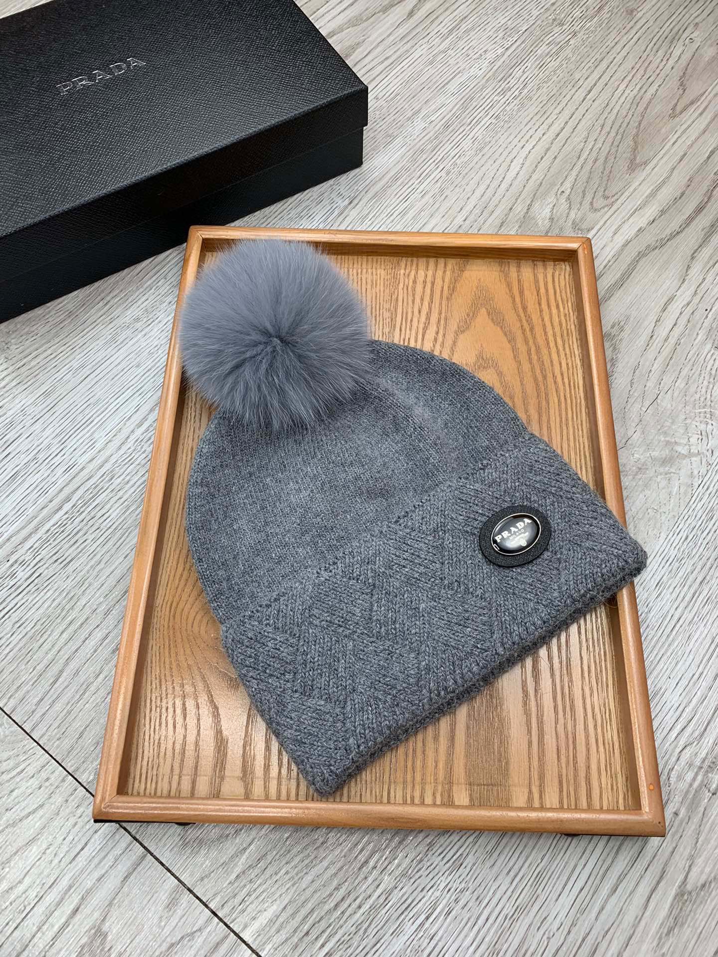 BEANIE HAT IN SHARK GRAY WOOL AND RABBIT FUR 346719