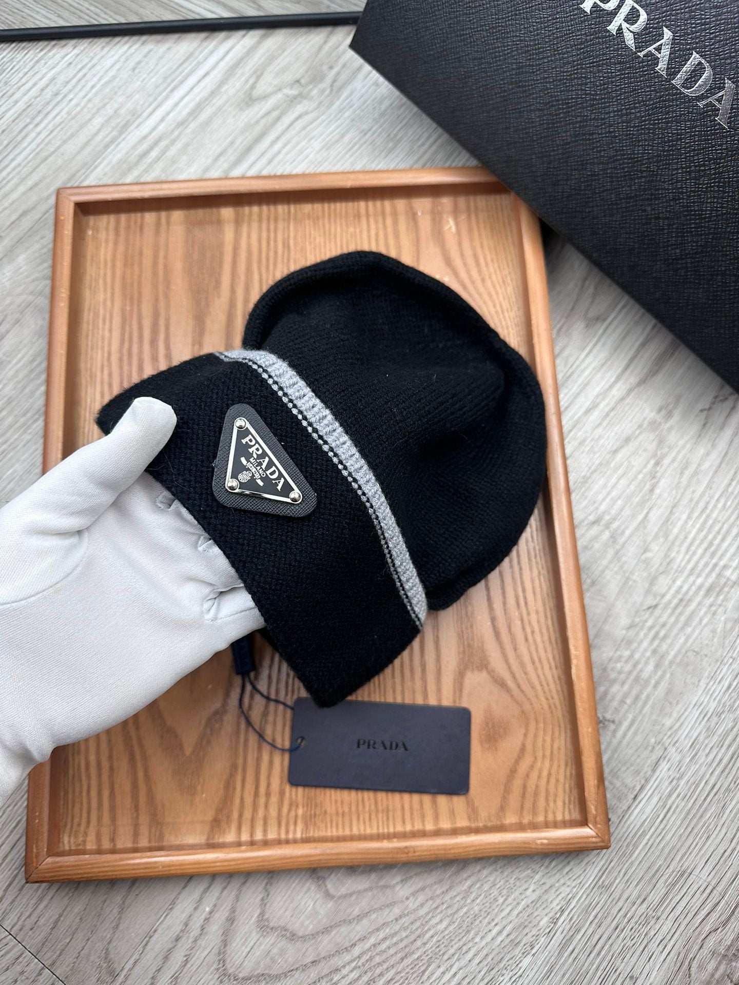 BEANIE HAT IN BLACK WOOL 349648