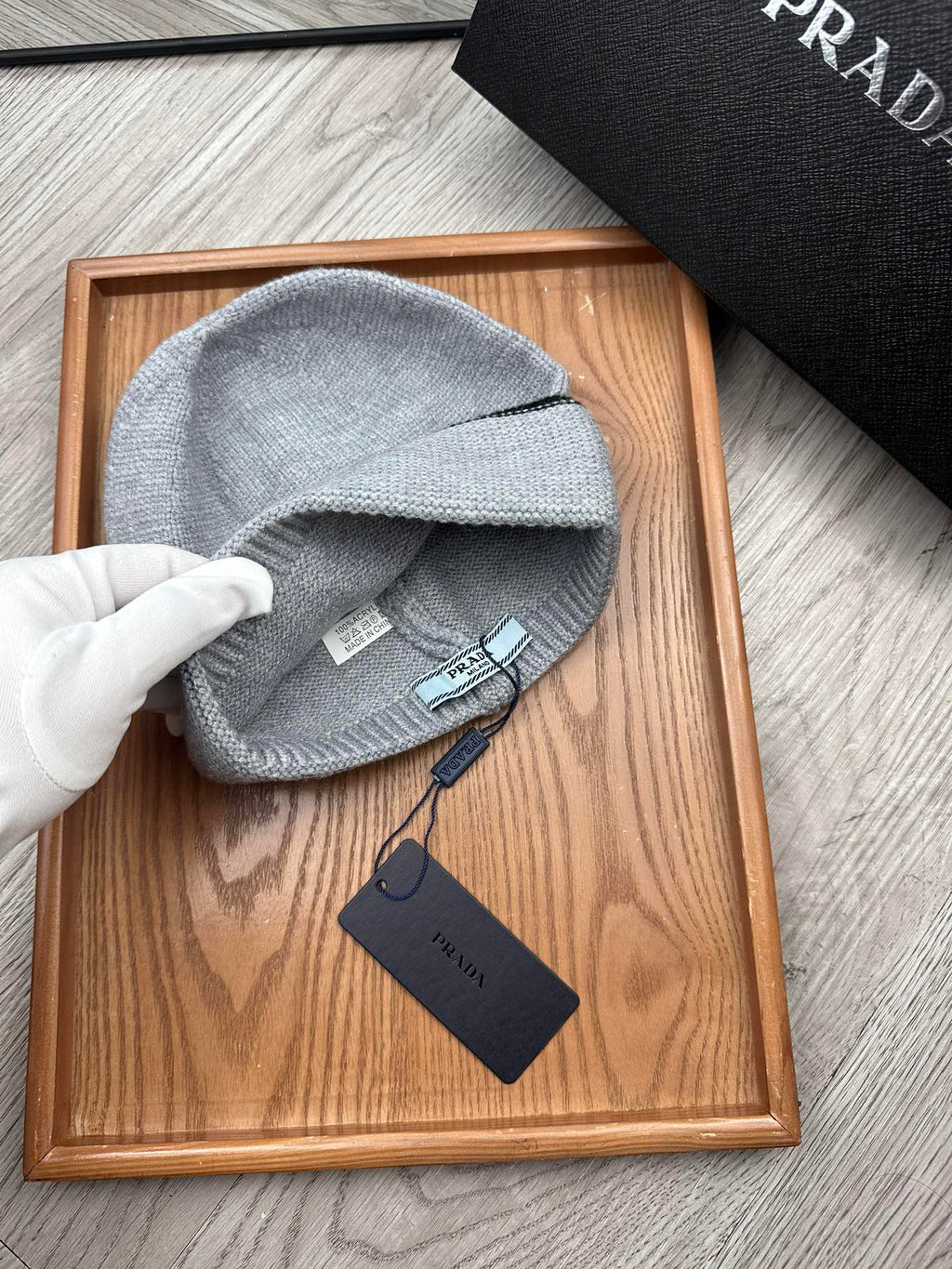 BEANIE HAT IN DOVE GRAY WOOL 349650