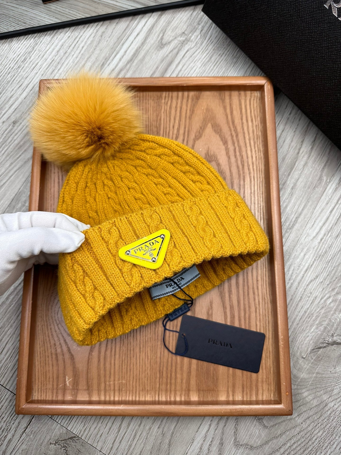 BEANIE HAT IN MUSTARD YELLOW WOOL 352365