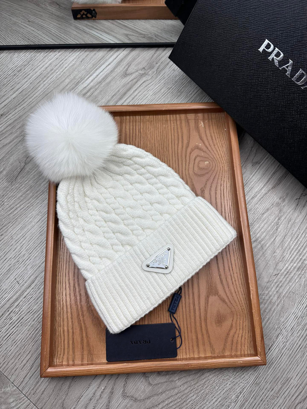 BEANIE HAT IN WHITE WOOL 352376