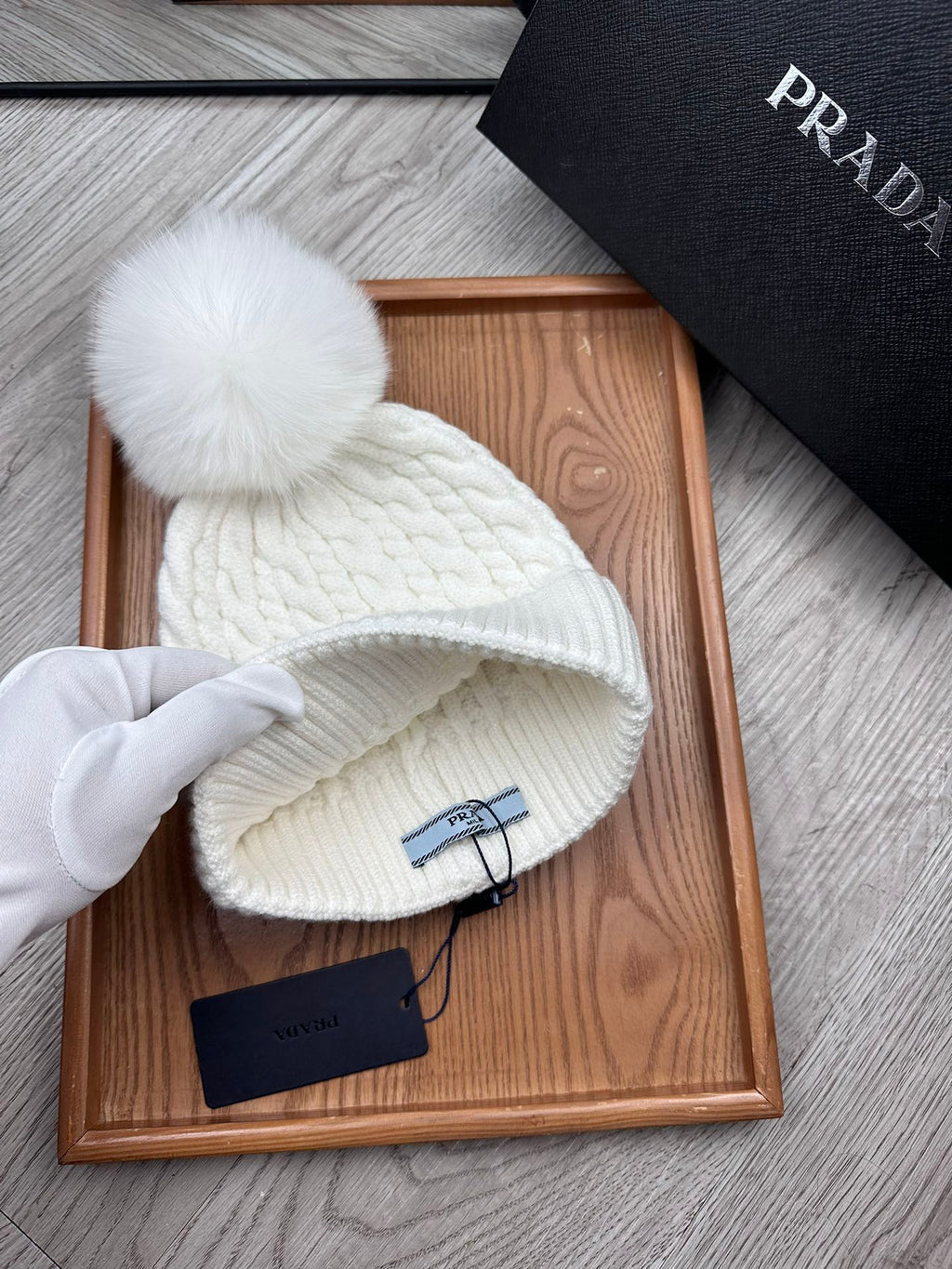 BEANIE HAT IN WHITE WOOL 352376