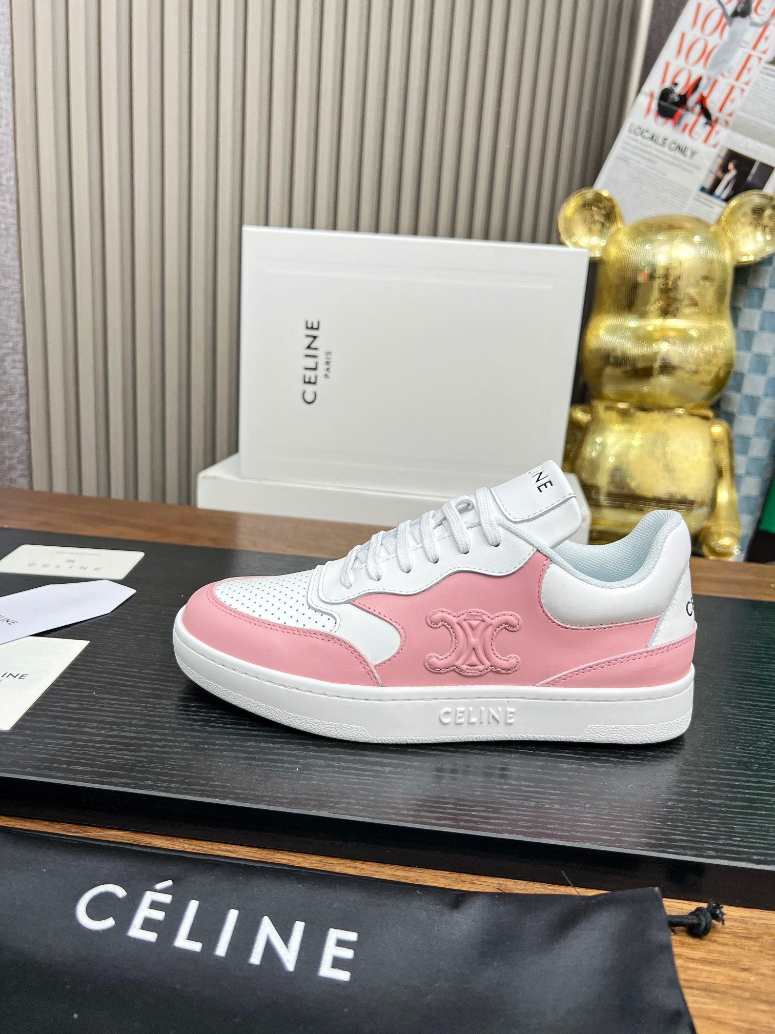 SNEAKER WITH TRIOMPHE IN WHITE MIX BABY PINK CALFSKIN