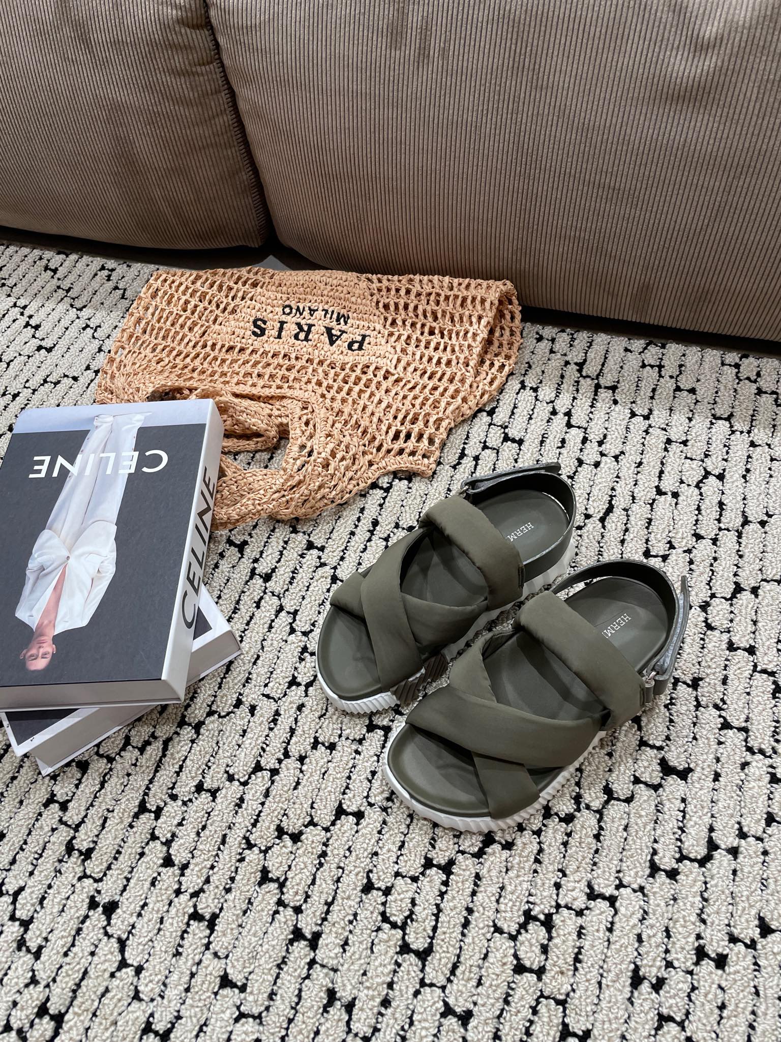 ELECTRIC SANDAL SHADOW CALFSKIN