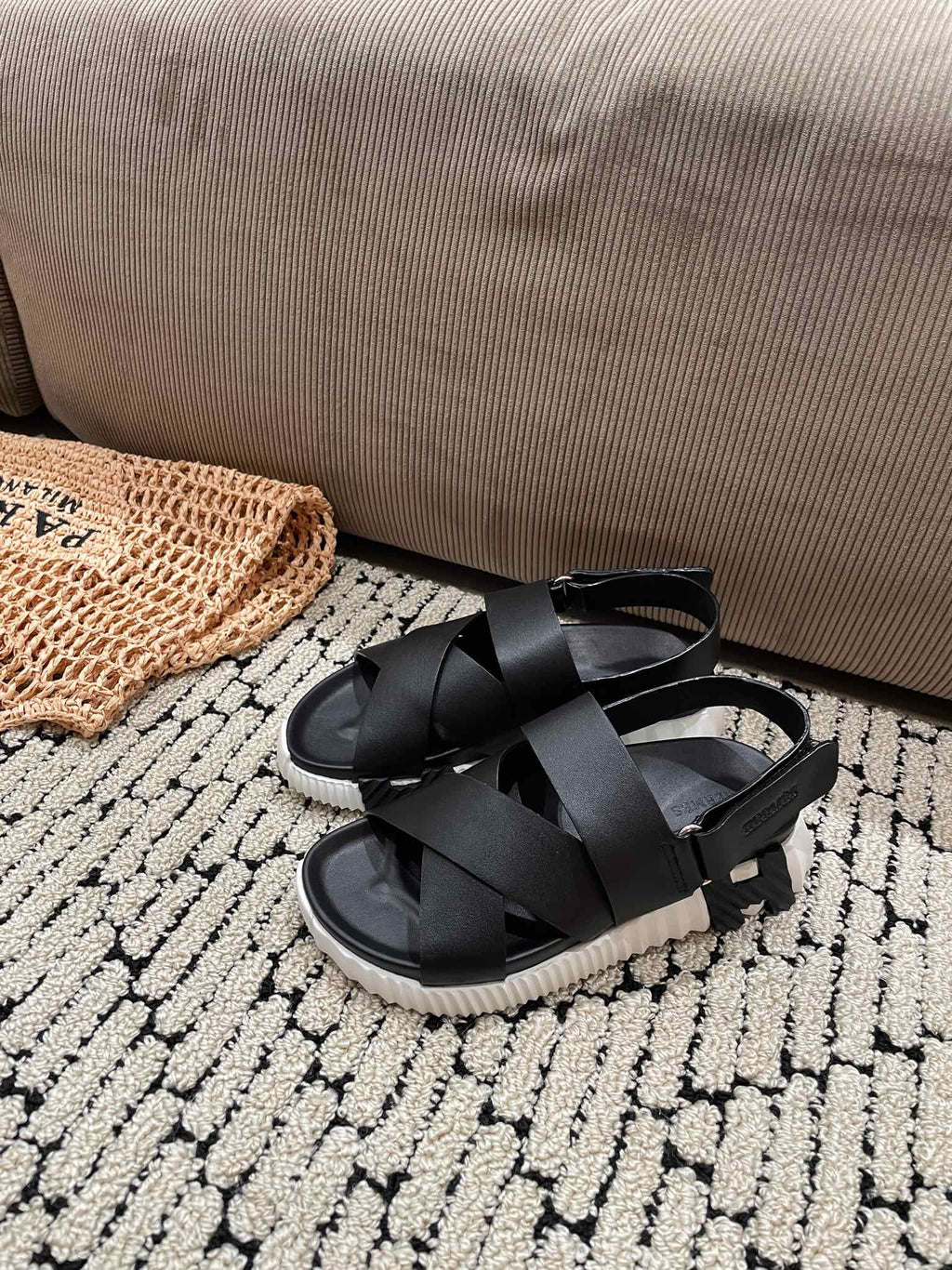 ELECTRIC SANDAL BLACK CALFSKIN