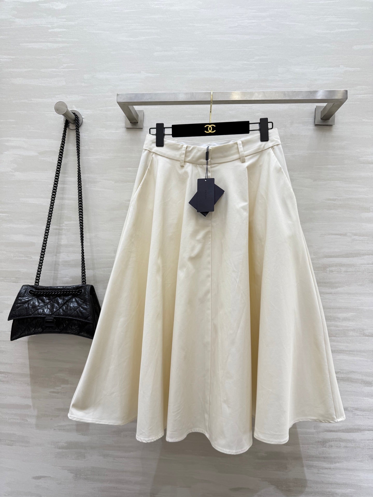PRADA 25S SKIRT 529
