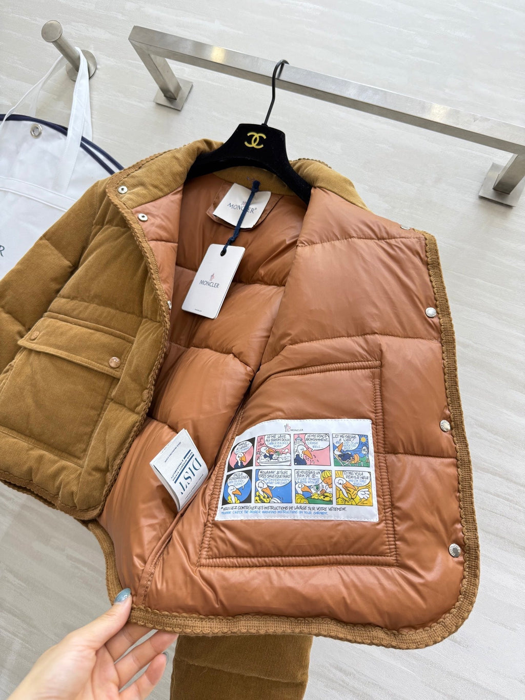 MONCLER 25S VELVET DOWN JACKETS 237