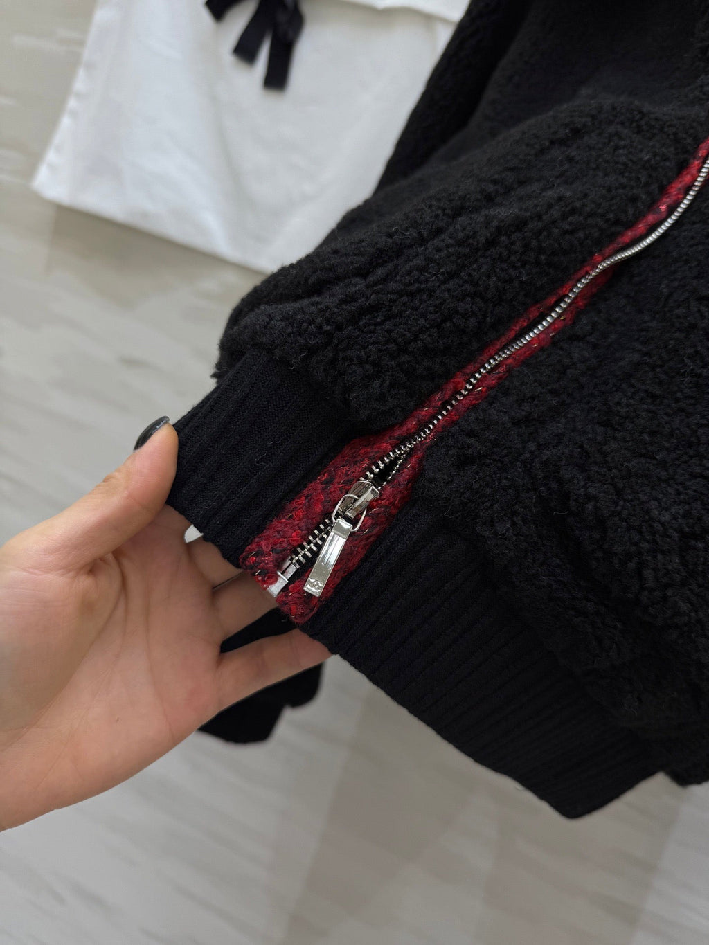 CHANEL 25S SHEARLING COLLAR JACKET 474