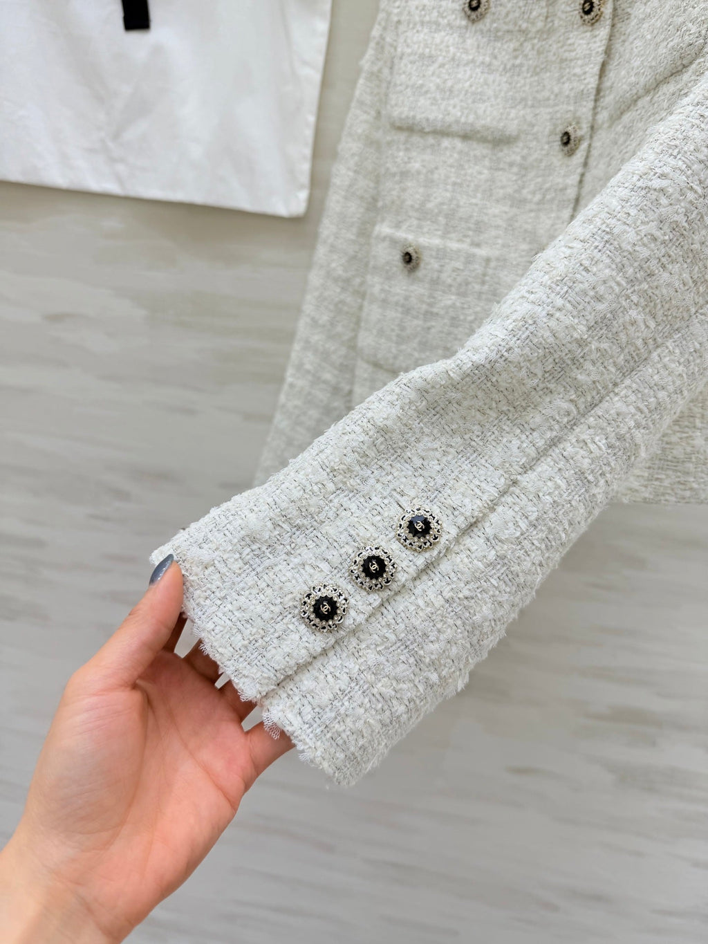 CHANEL 25S TWEED JACKET 481