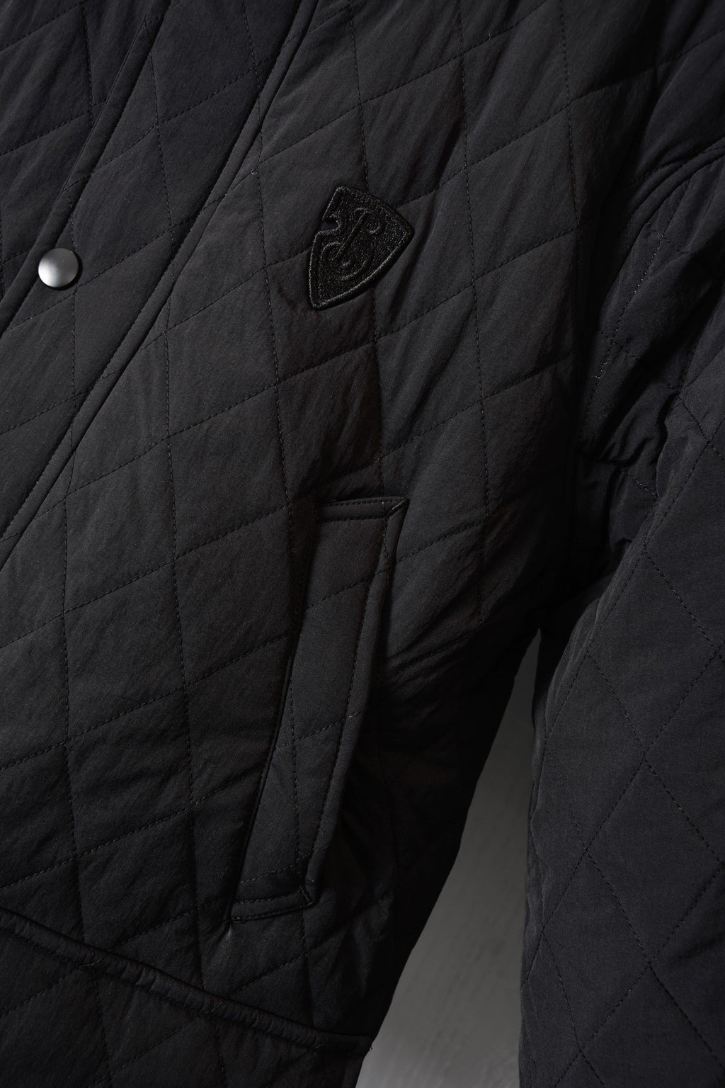 BURBERRY 25S QUILTED JACKET 235