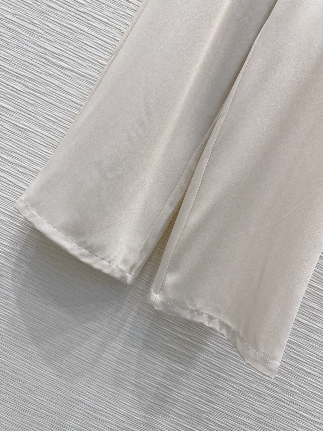 GUCCI STRAIGHT-LEG PANTS STYLE 32