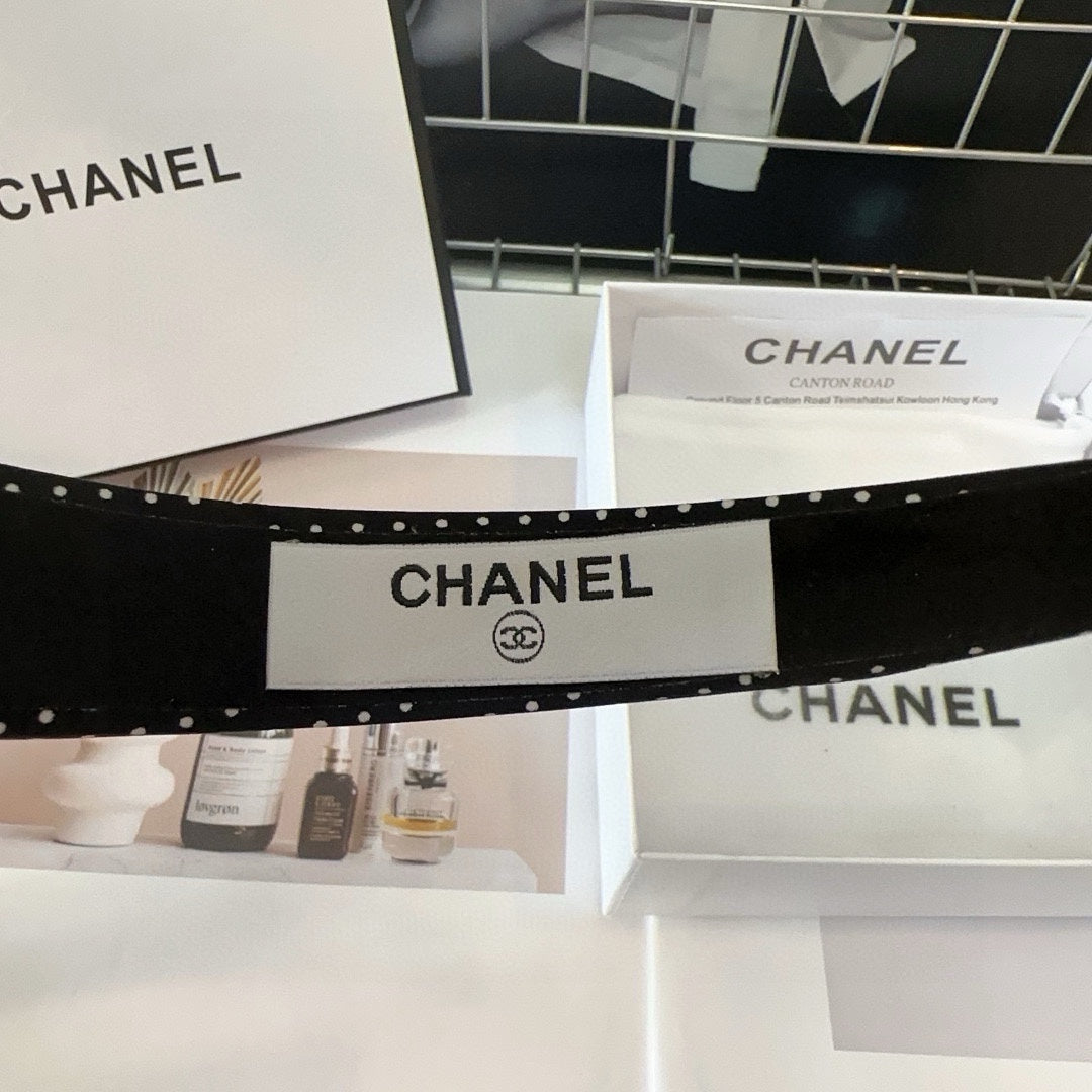 BLACK FABRIC HAIRBAND 423658