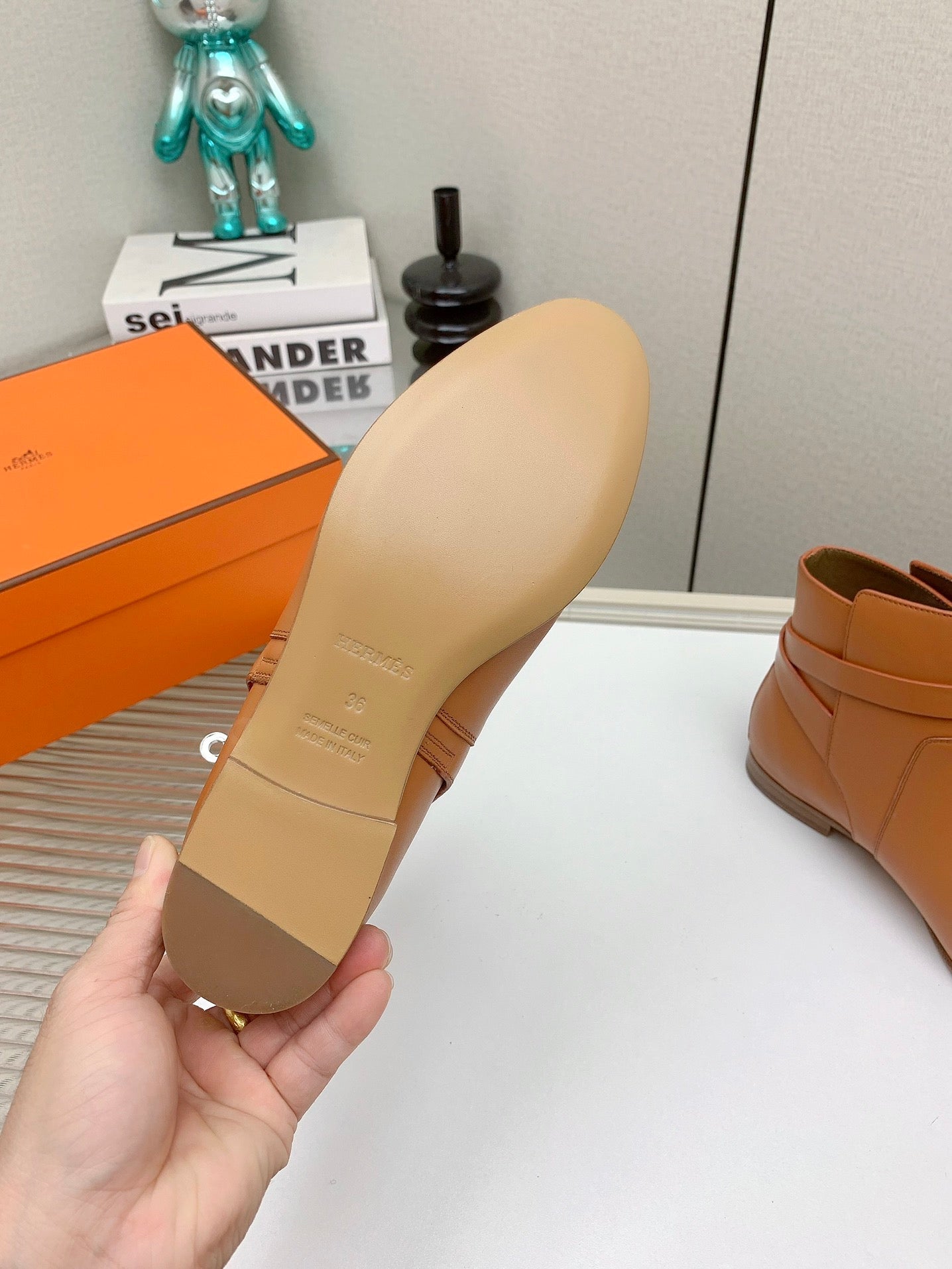 WOMEN'S NEO ANKLE BOOT IN BRONZE BROWN CALFSKIN