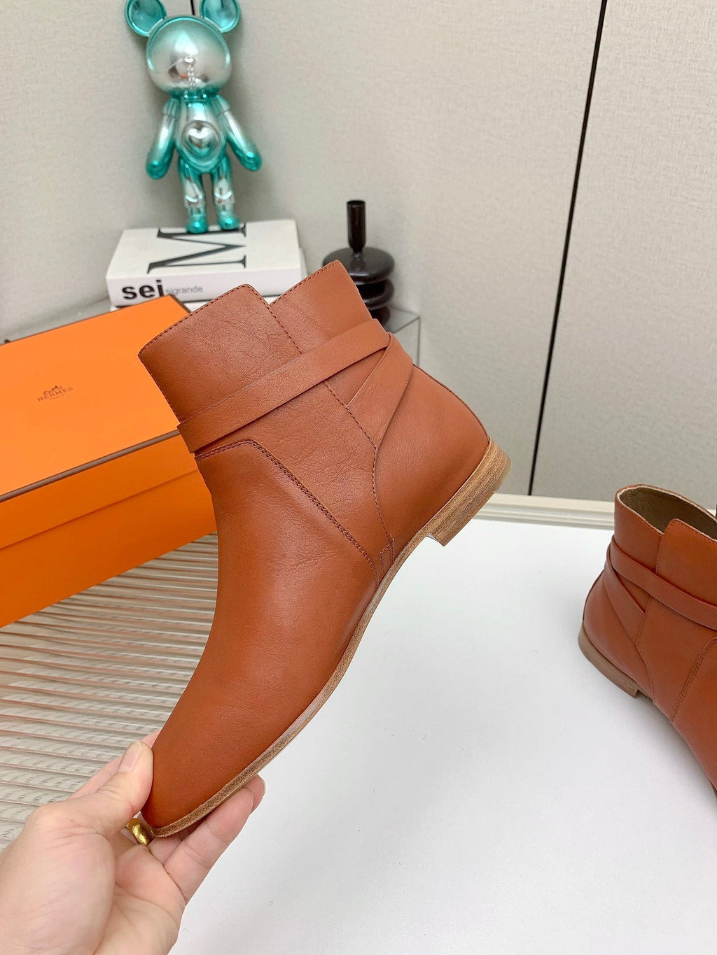 WOMEN'S NEO ANKLE BOOT IN ALLOY ORANGE CALFSKIN