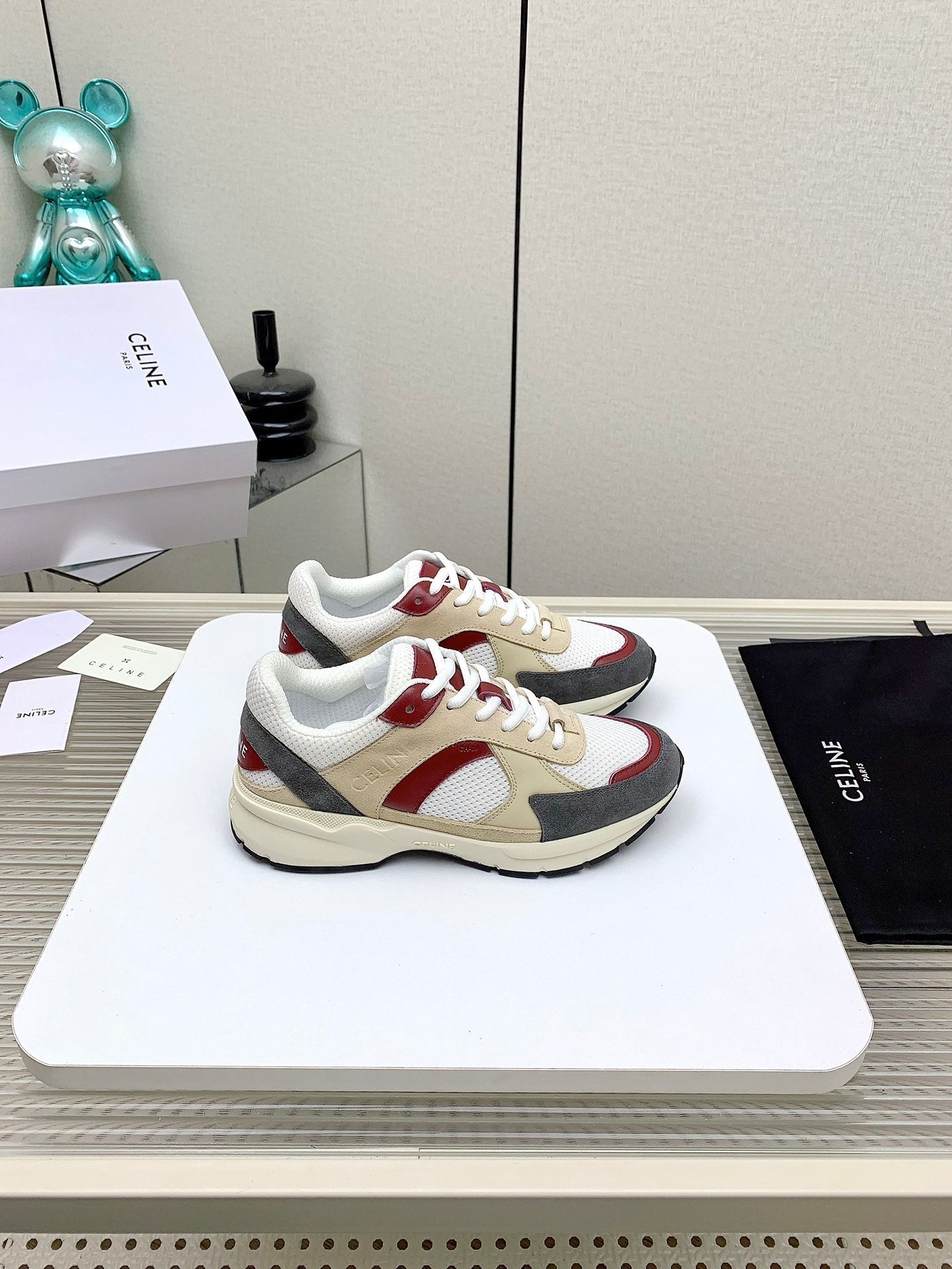 RUNNER CR-03 LOW LACE-UP IN WHITE MESH AND BEIGE CALFSKIN