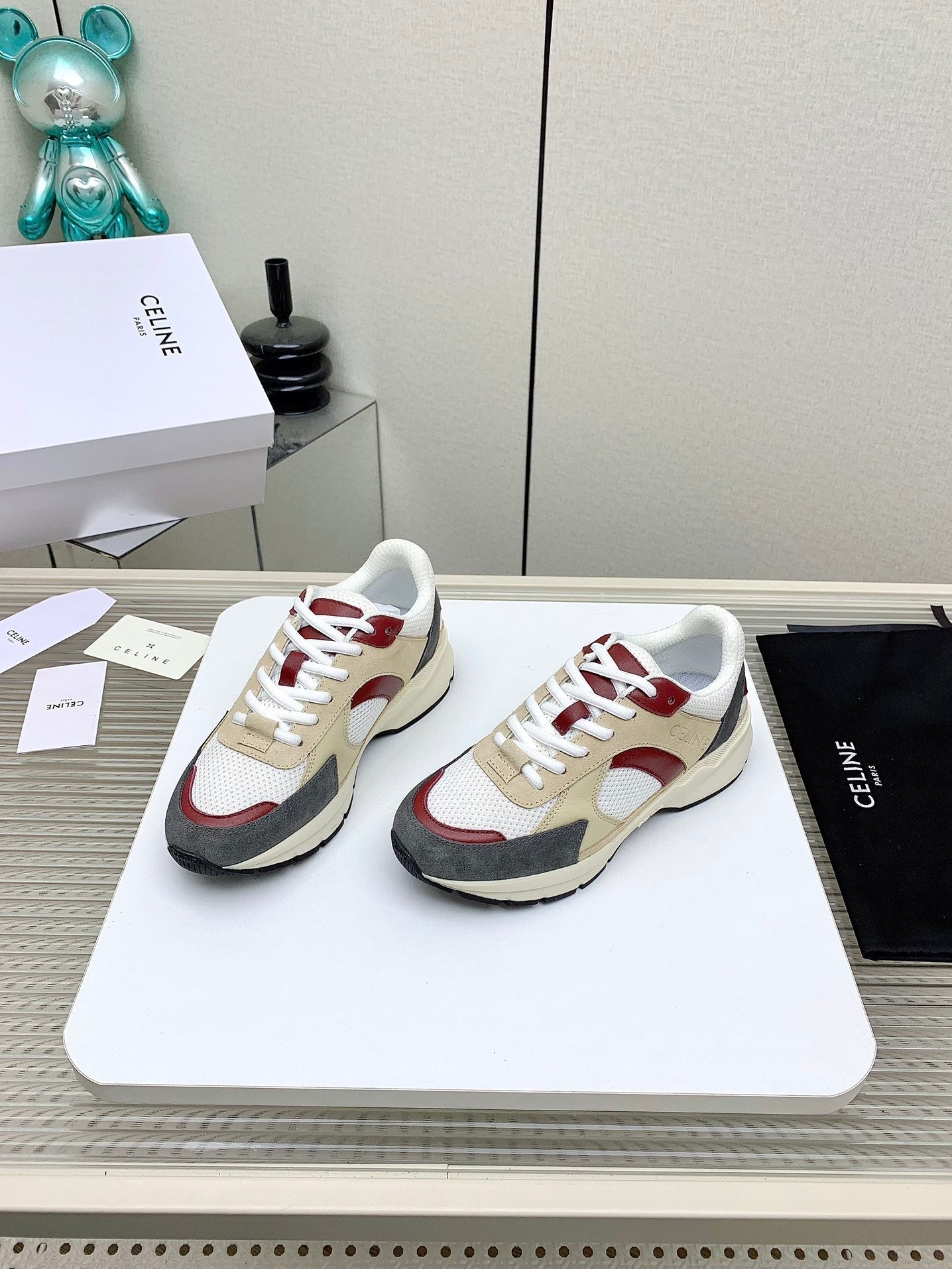 RUNNER CR-03 LOW LACE-UP IN WHITE MESH AND BEIGE CALFSKIN