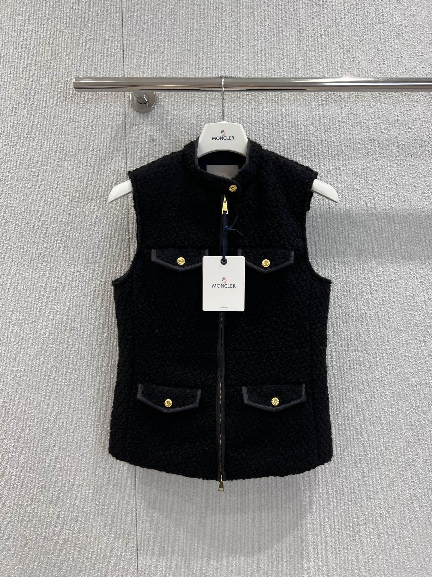 MONCLER WOOL GILET STYLE 185