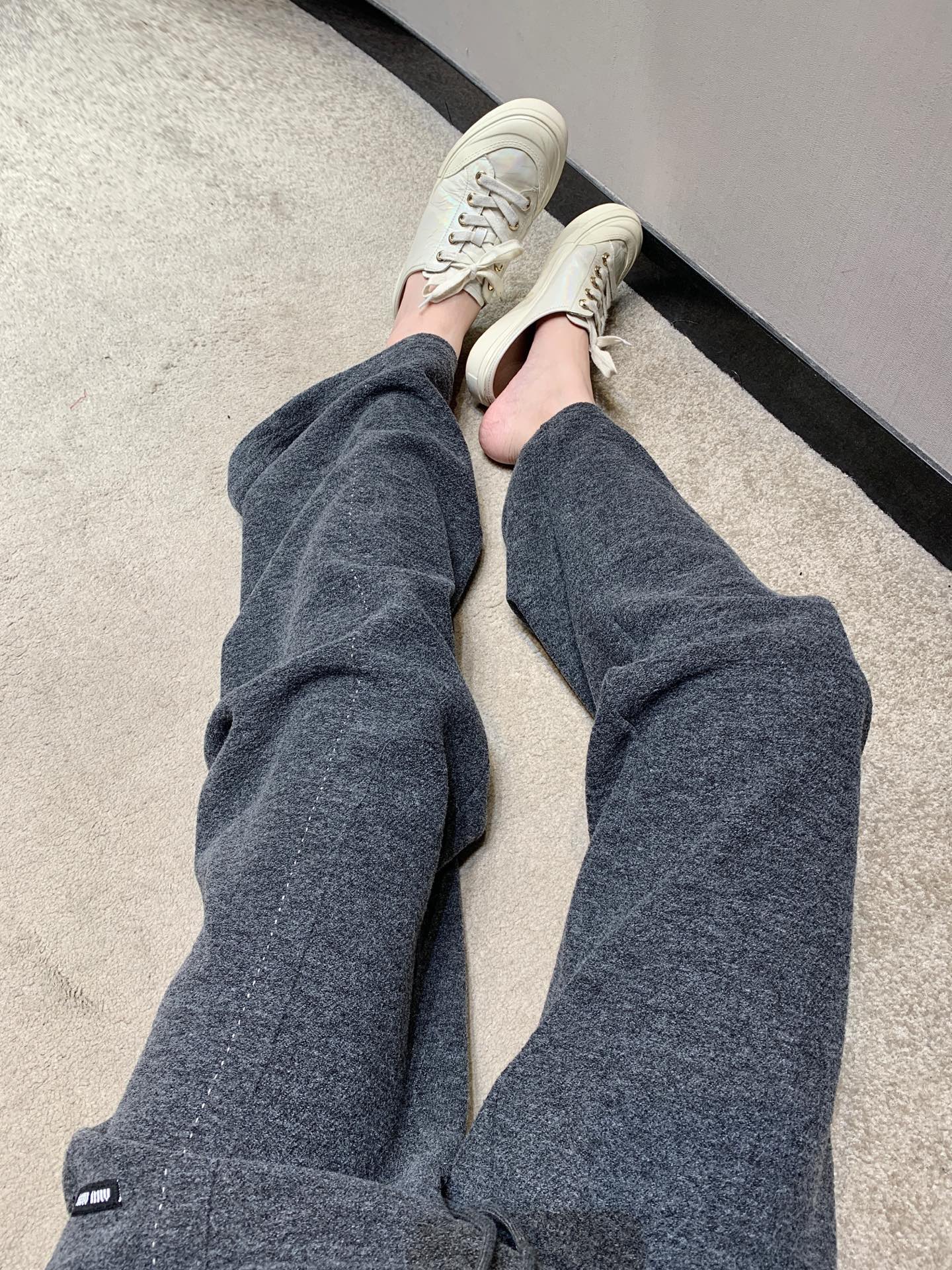 MIUMIU WIDE-LEG PANTS STYLE 657