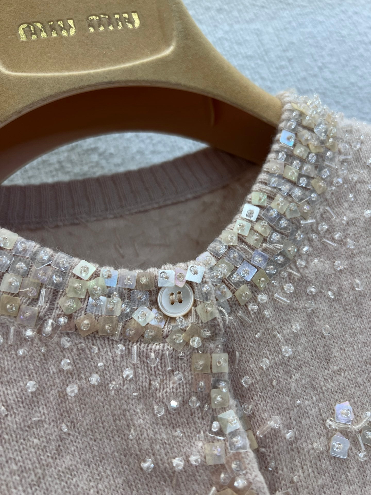 MIUMIU CARDIGAN STYLE 806