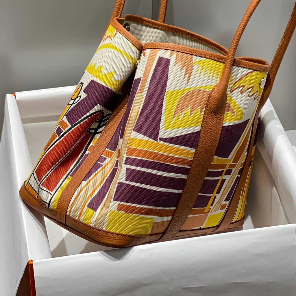 GARDEN PARTY 36 IN MULTICOLOR TOILE H CANVAS GOLD CALFSKIN TROPICAL STREETLINE ILLUSTRATION