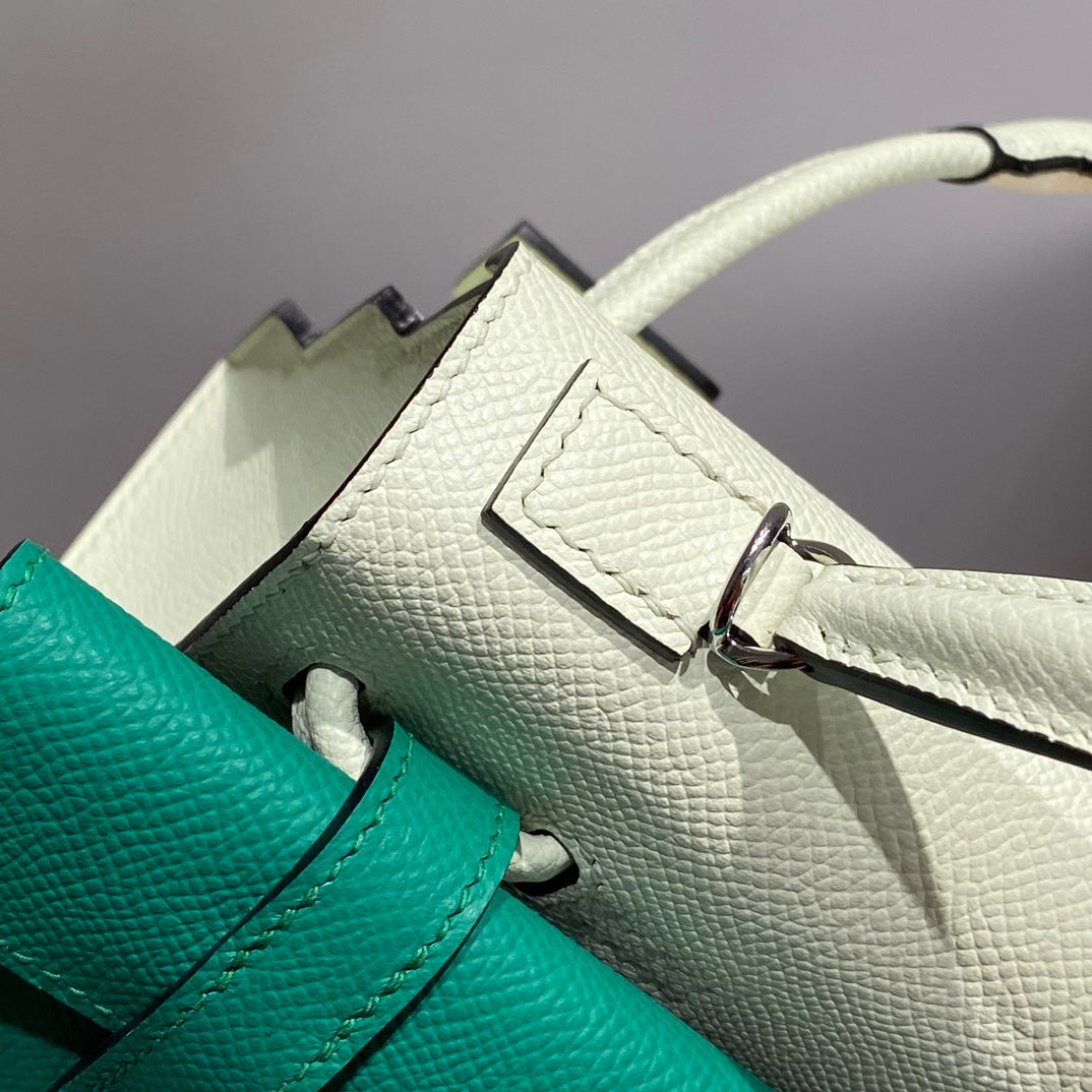 KELLY DOLL 18 IN LIGHT GREEN CALFSKIN