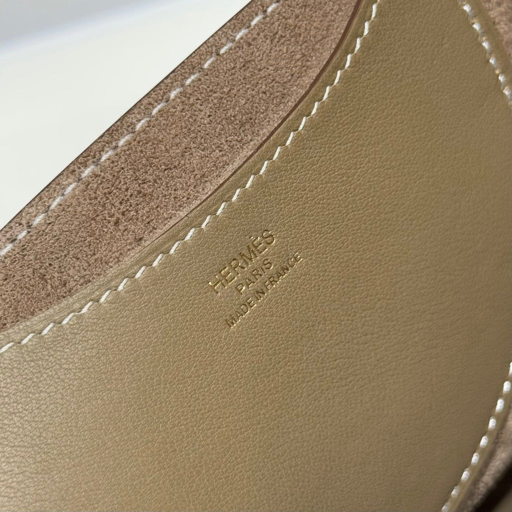 IN THE LOOP 18 IN ETOUPE TOGO CALFSKIN GOLD HARDWARE