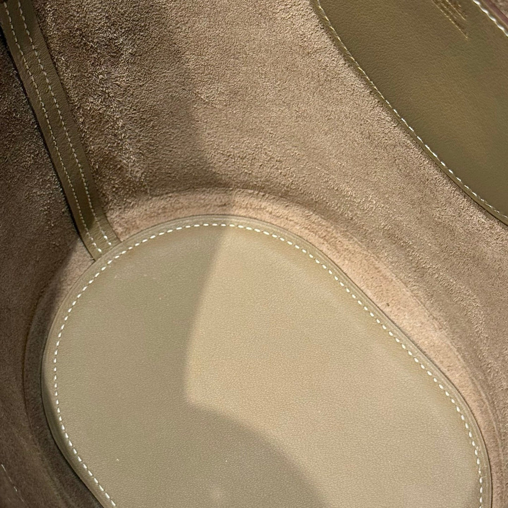 IN THE LOOP 18 IN ETOUPE TOGO CALFSKIN GOLD HARDWARE