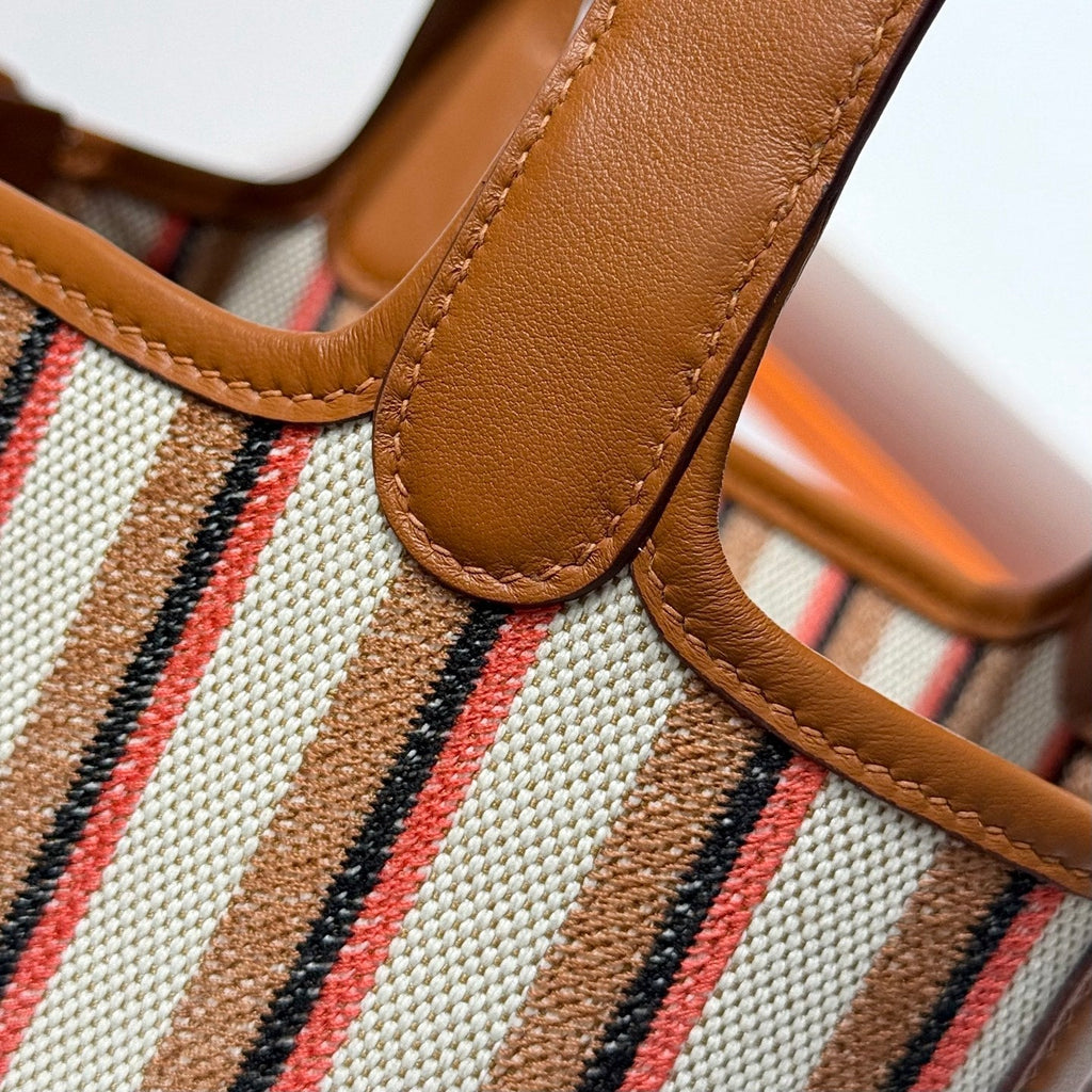 PICOTIN LOCK 18 BAG IN GOLD CALFSKIN ÉCRU/BEIGE/FAUVE/ROSE POP/NOIR EMBROIDERY CANVAS