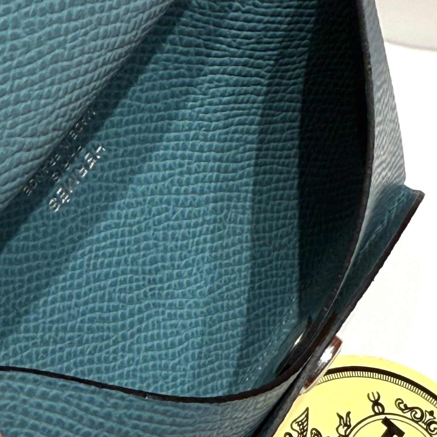 CALVI DUO COMPACT CARD HOLDER IN BLUE JEAN EPSOM CALFSKIN