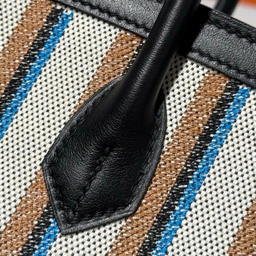 BIRKIN SHOULDER 29 IN BLACK CALFSKIN ÉCRU/NOIR/FAUVE/NOIR/BLEU ZANZIBAR EMBROIDERY CANVAS