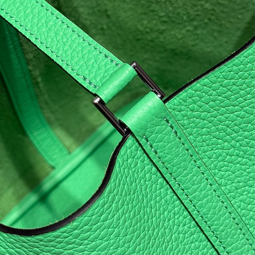 HERMES 25S PICOTIN LOCK 22 IN SPRING GREEN CALFSKIN SILVER HARDWARE