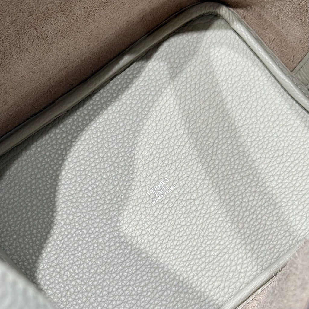 HERMES 25S PICOTIN LOCK 22 IN IVORY CALFSKIN SILVER HARDWARE