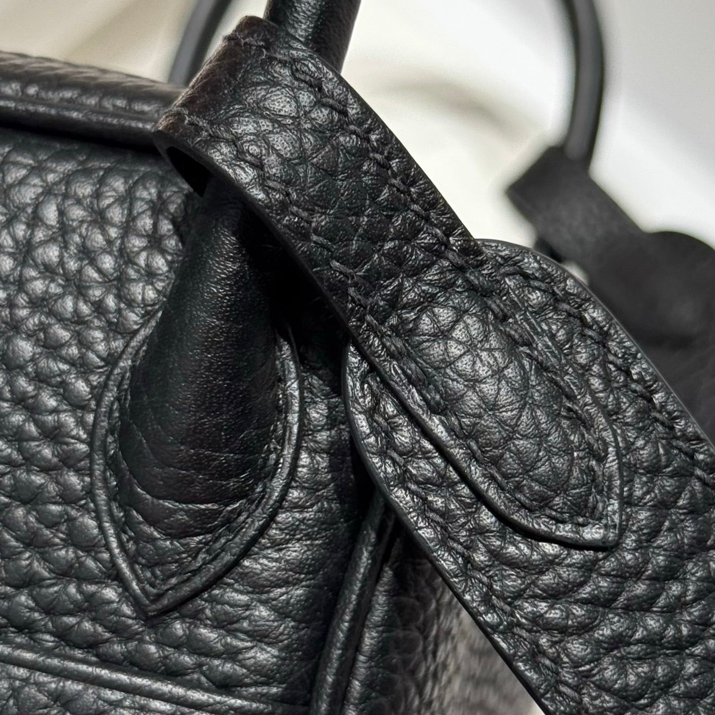 HERMES 25S MINI LINDY 19 IN BLACK CALFSKIN SILVER HARDWARE