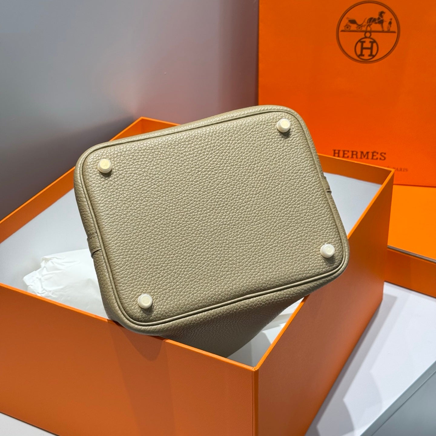 HERMES 25S PICOTIN LOCK 22 IN TAN BROWN CALFSKIN GOLD HARDWARE