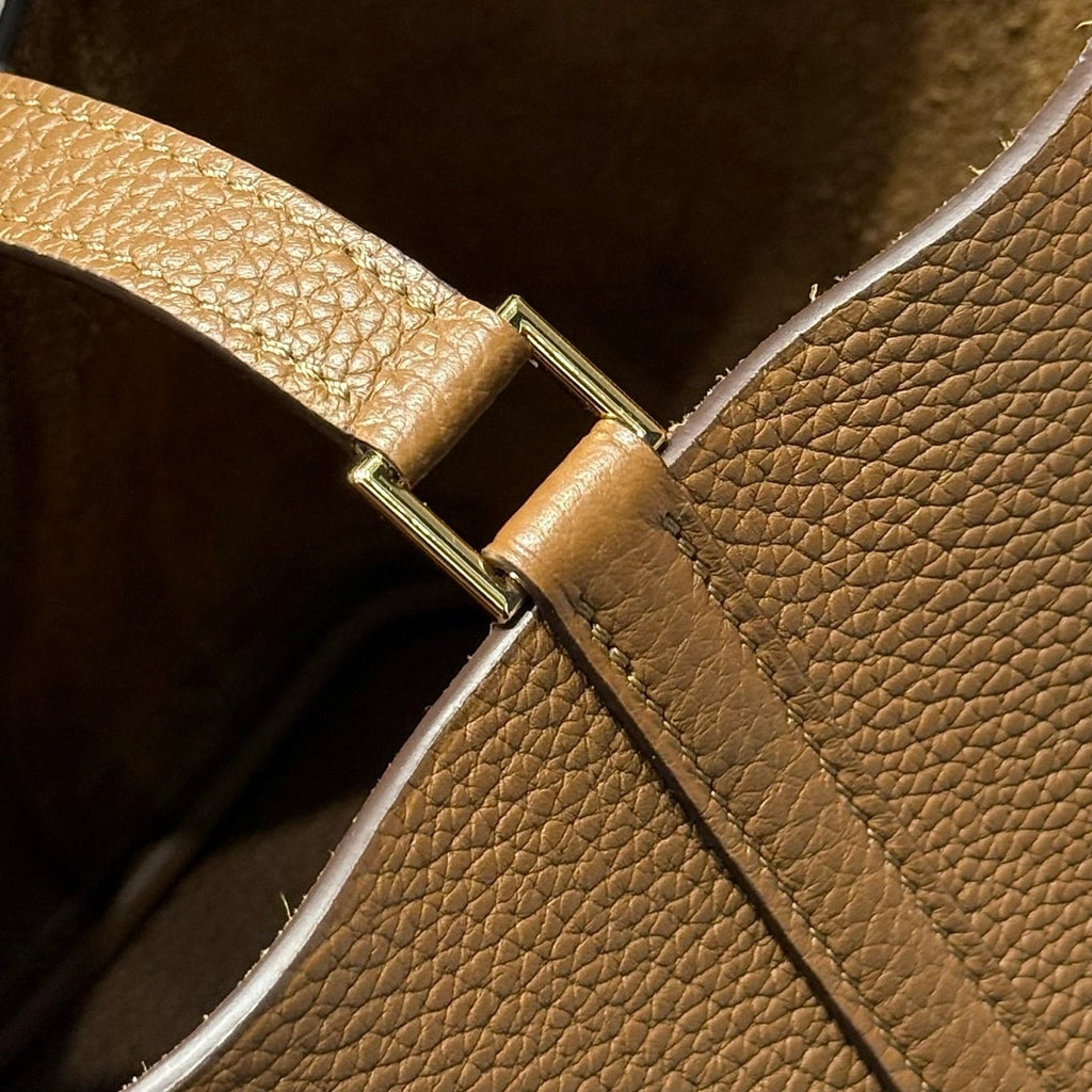 HERMES 25S PICOTIN LOCK 22 IN BURNT CARAMEL CALFSKIN GOLD HARDWARE