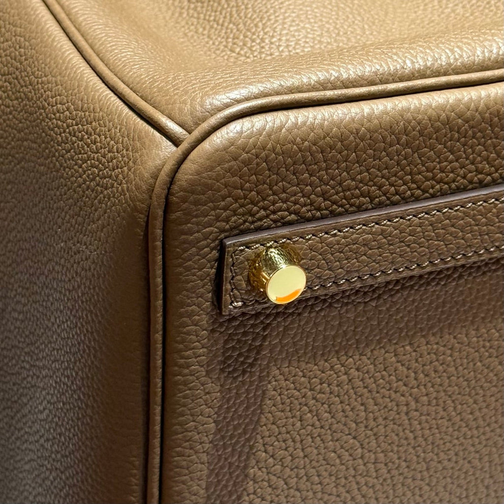 25S HERMES BIRKIN 30 IN COFFEE CALFSKIN GOLD HARDWARE