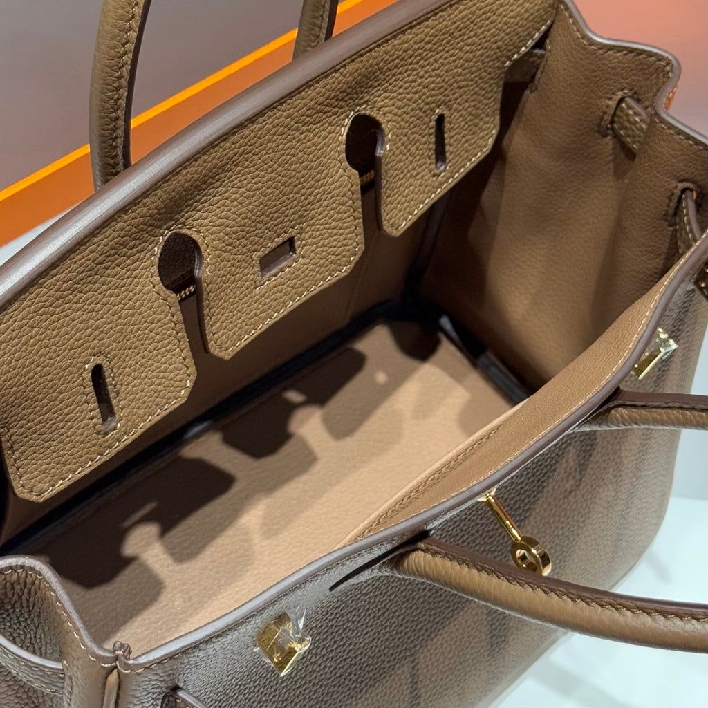 25S HERMES BIRKIN 25 IN DARK BROWN CALFSKIN GOLD HARDWARE