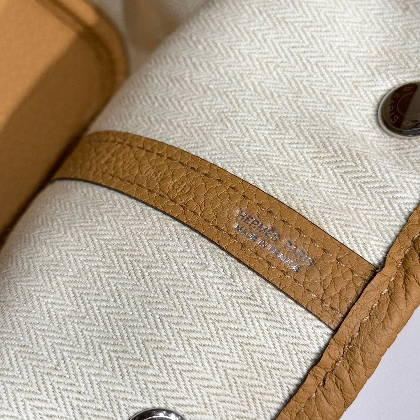 HERMES 25S GARDEN PARTY 30 IN CARAMEL CALFSKIN