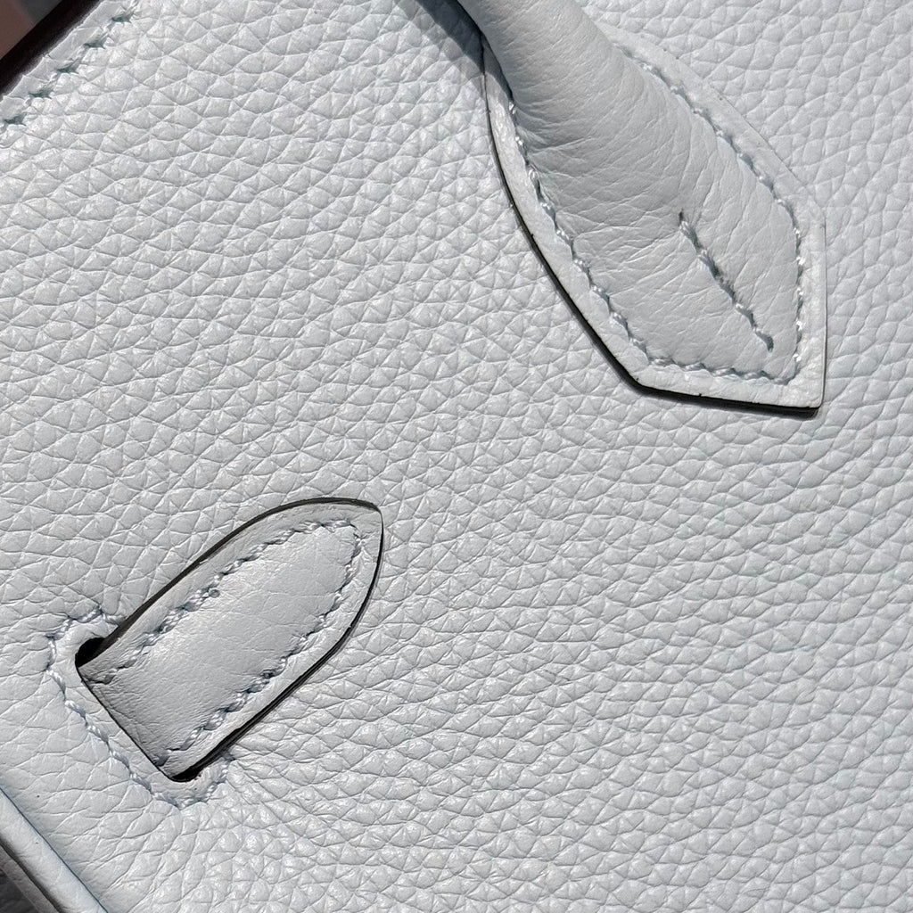 HERMES 25S MEDIUM BIRKIN 25 IN CLOUD BLUE CALFSKIN SILVER HARDWARE