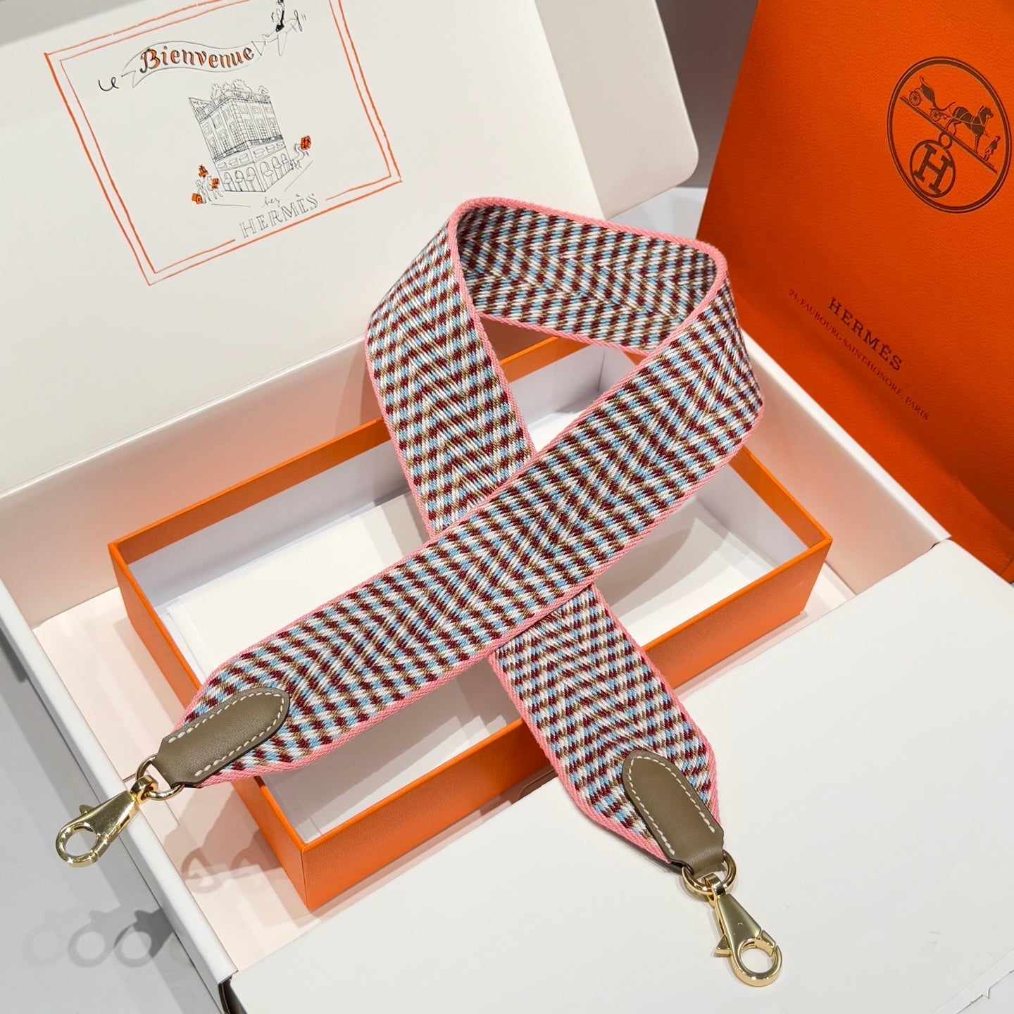 25S HERMES BAG STRAP GREEN AND PINK PATTERN 85 IN CANVAS GOLD HARDWARE