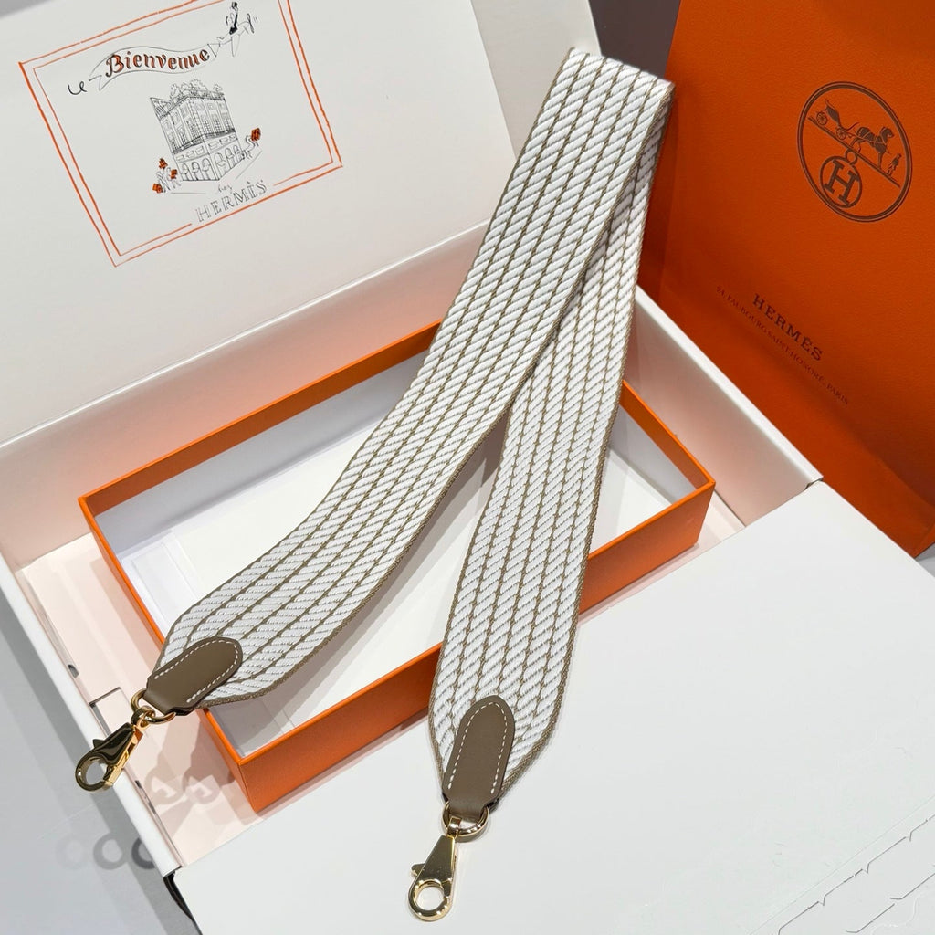 25S HERMES BAG STRAP BROWN AND WHITE PATTERN 85 IN CANVAS GOLD HARDWARE