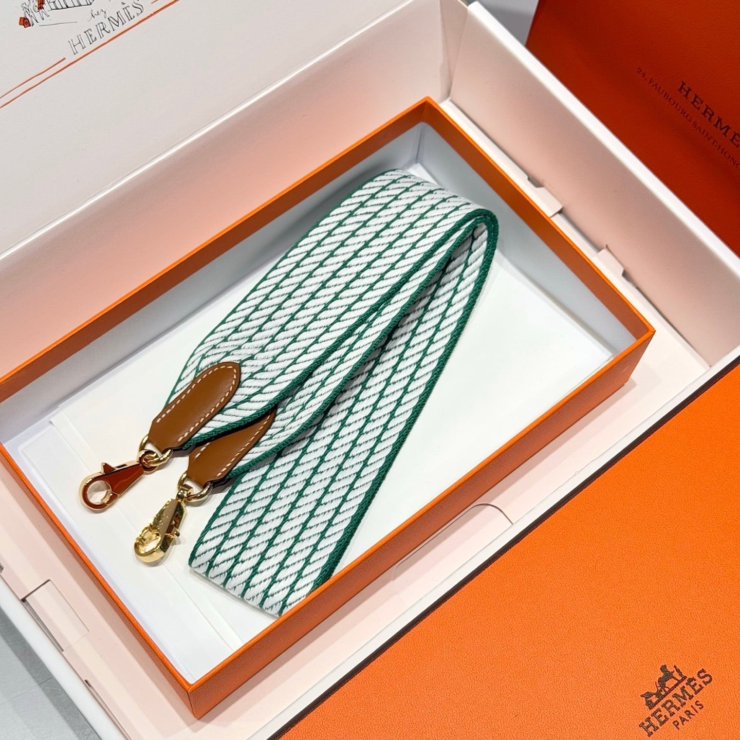 25S HERMES BAG STRAP WHITE AND DEEP SEA GREEN 85 IN CANVAS GOLD HARDWARE