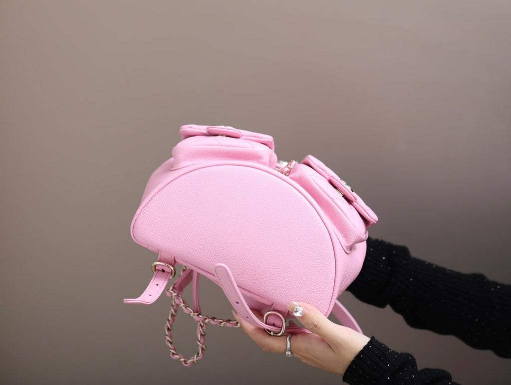 CHANEL 25S BACKPACK 21 CM IN LIGHT PINK LAMBSKIN