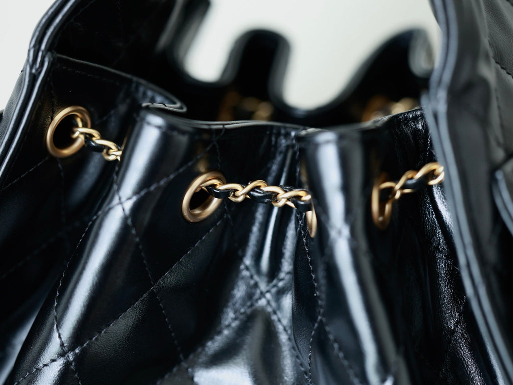 CHANEL 25S HOBO BAG 30 CM IN BLACK LIGHT GLOSSY LEATHER WITH GOLD HARDWARE