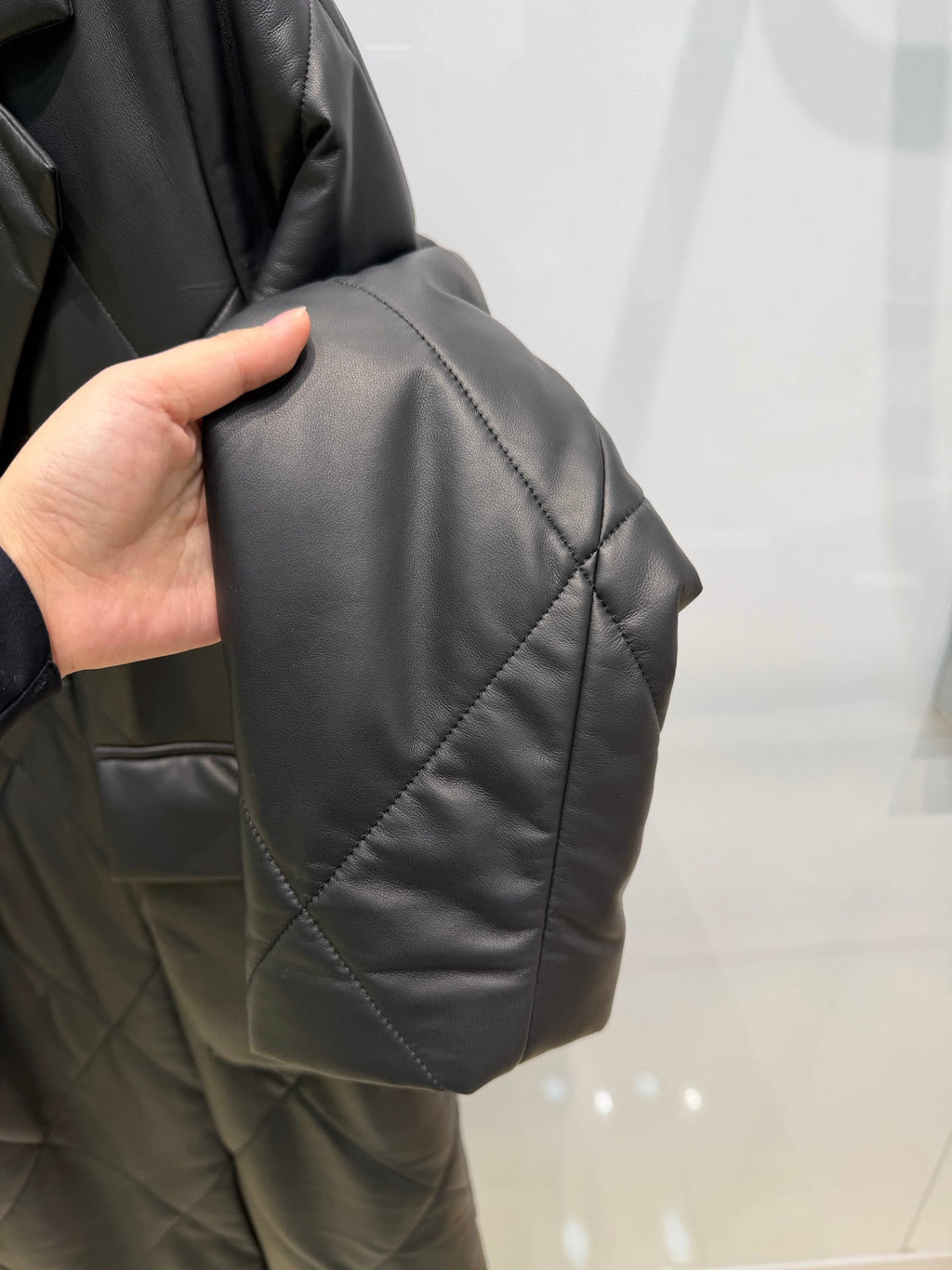 MAX MARA 25S QUILTED LONG COAT 030