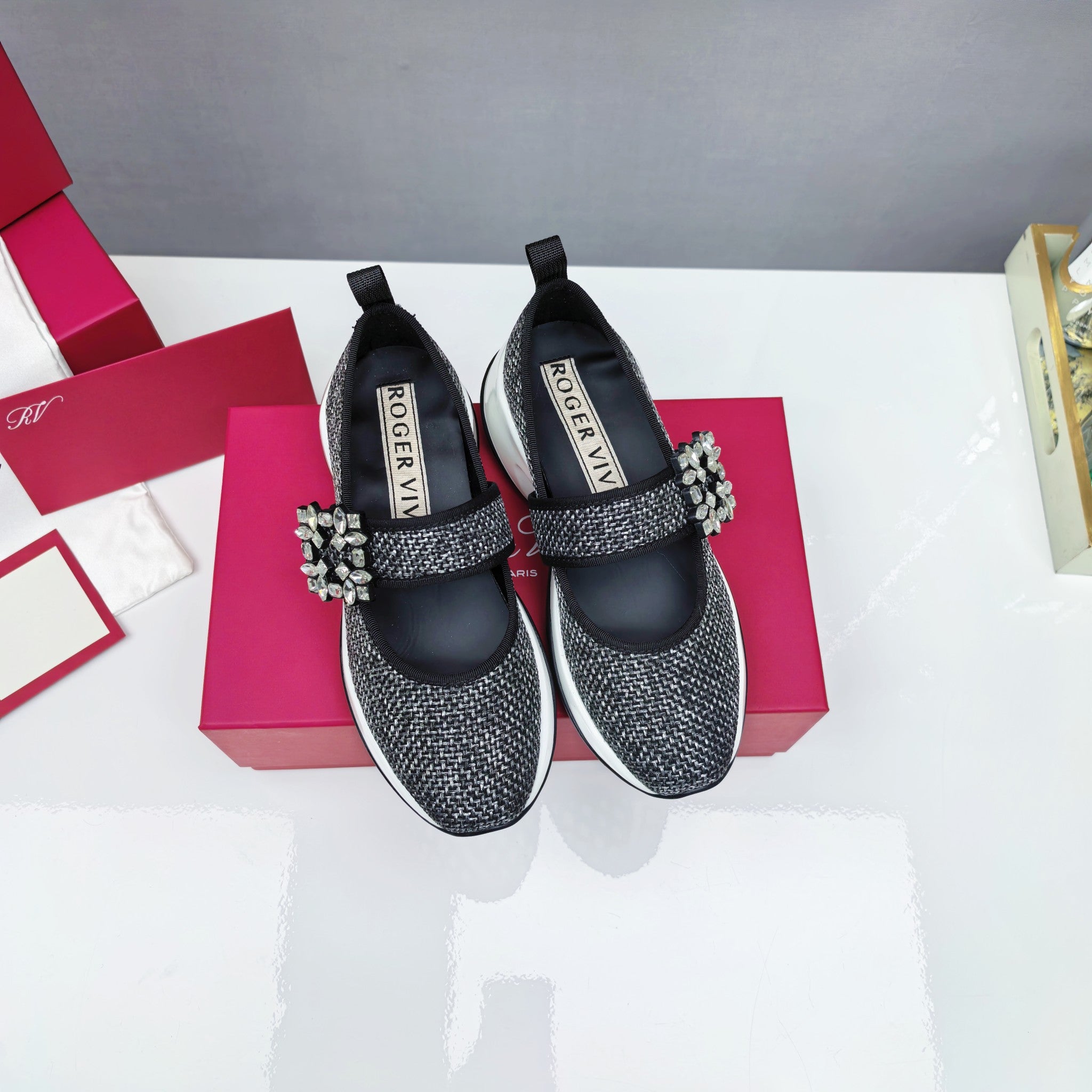 VIV' RUN BABIES SNEAKERS IN BLACK LUREX