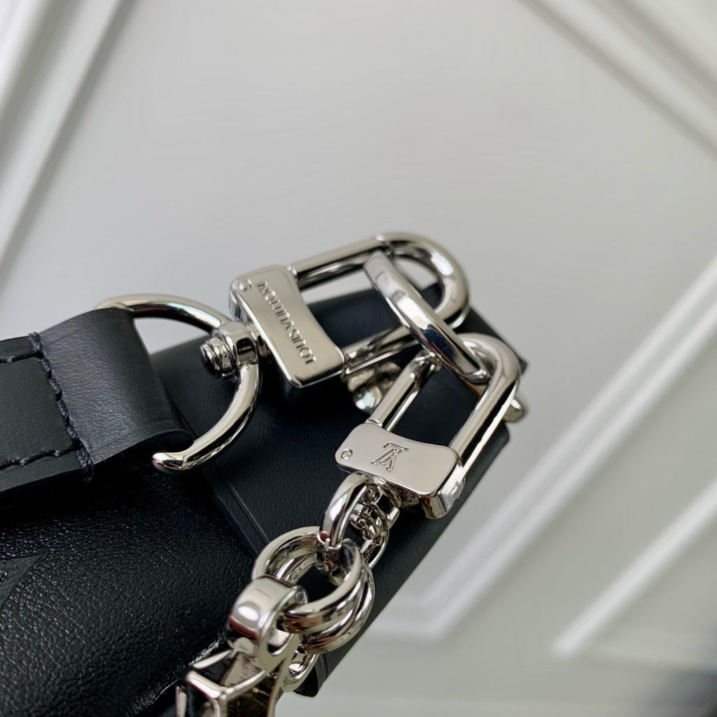 LOOP HOBO 23 IN BLACK MONOGRAM EMPREINTE CALFSKIN EMBOSSED LOGO