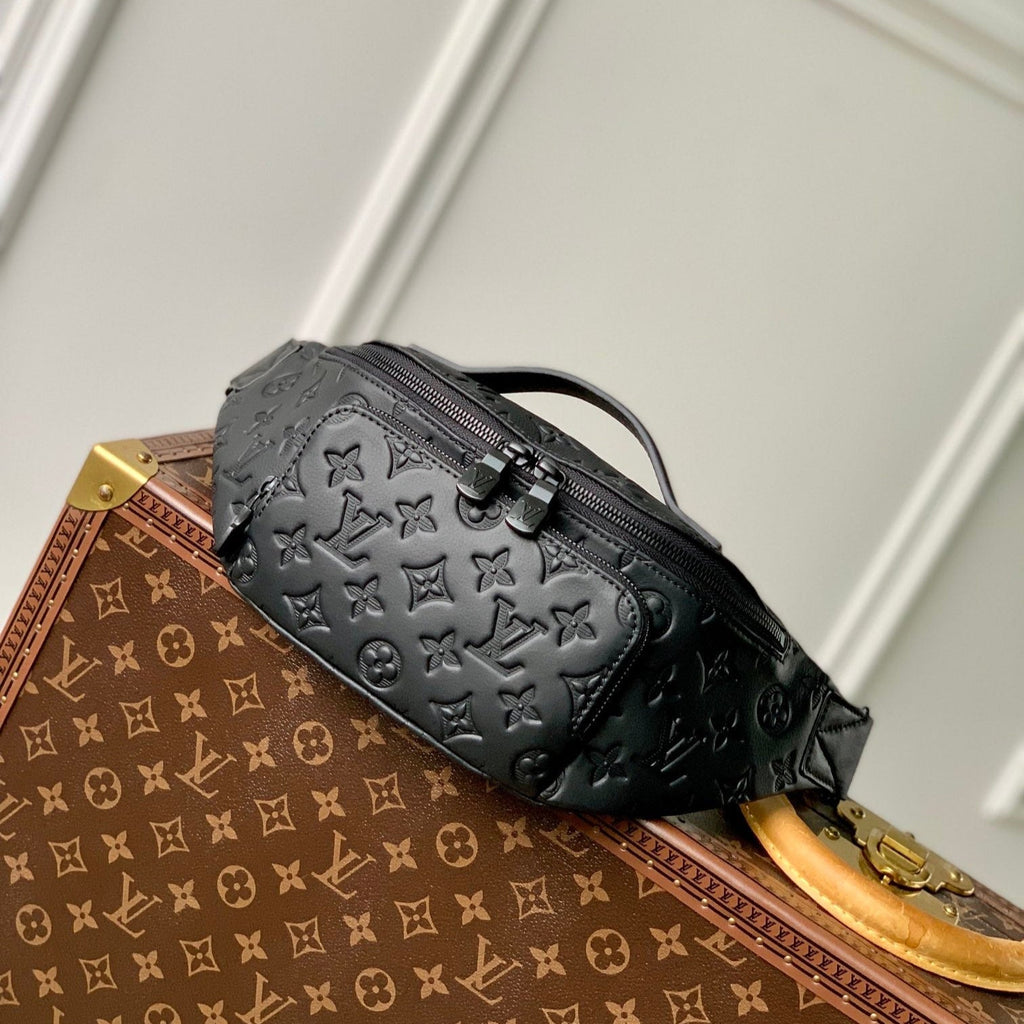 RUSH BUMBAG 30 IN BLACK MONOGRAM SHADOW CALFSKIN